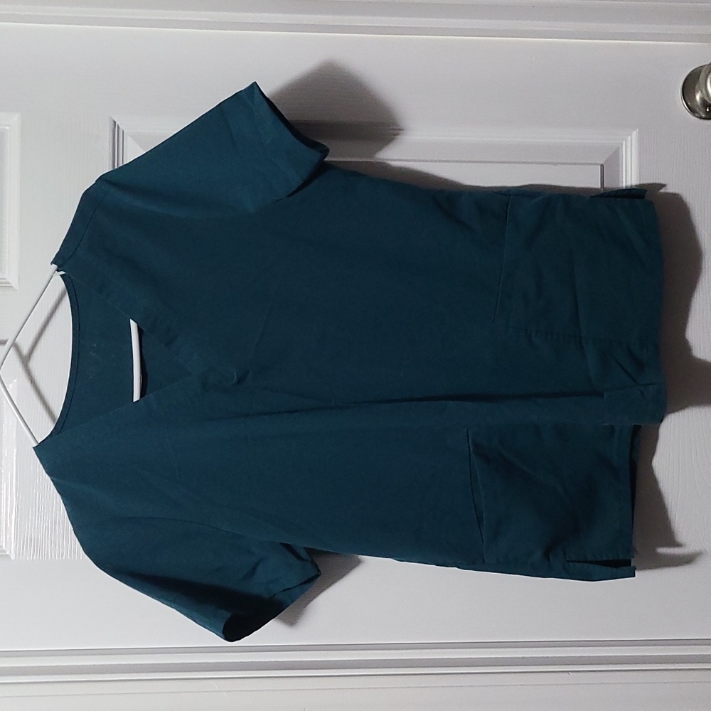 Women's medical scrubs